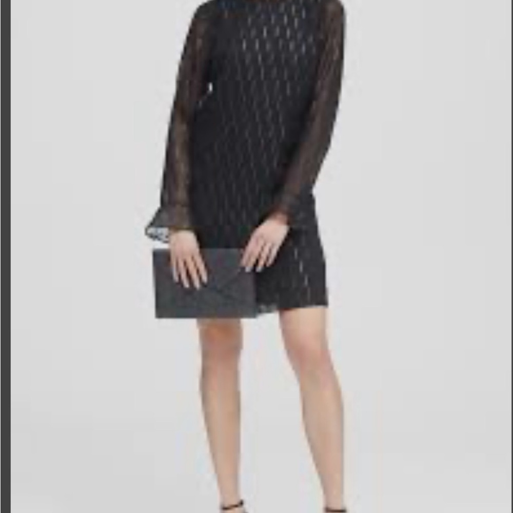 Banana Republic womens Black Dress Sleeve whit ruffle size 4